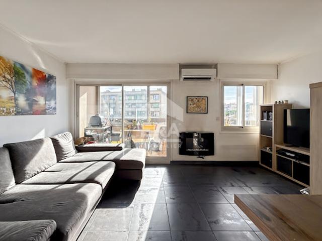 Vente Appartement 4 pièces 82.89 m2 Marseille 4ème