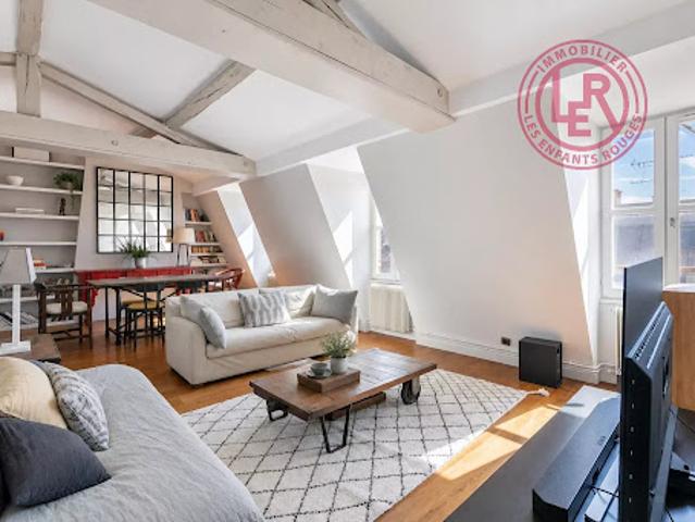 Vente Appartement 4 pièces 82.8 m2 Paris 3ème