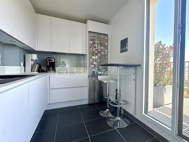 Vente Appartement 4 pièces 82.11 m2 Saint Germain en Laye