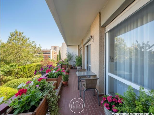 Vente Appartement 4 pièces 82.25 m2 Marseille 10ème