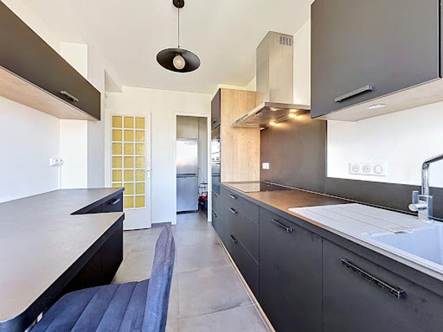 Vente Appartement 4 pièces 82.2 m2 Lyon 8ème