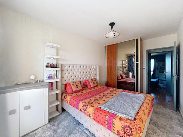 Vente Appartement 4 pièces 82.3 m2 Bourg les valence