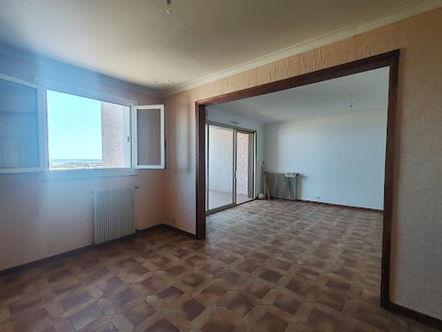 Vente Appartement 4 pièces 82 m2 Bastia
