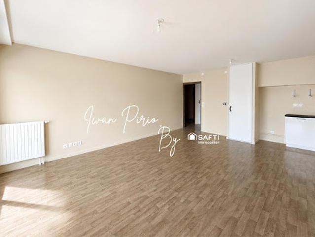 Vente Appartement 4 pièces 82 m2 Bruz