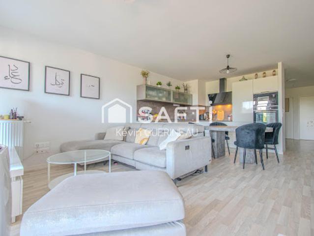 Vente Appartement 4 pièces 82 m2 Floirac