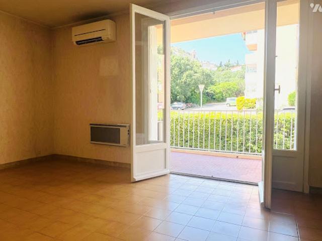 Vente Appartement 4 pièces 82 m2 Marseille 11ème