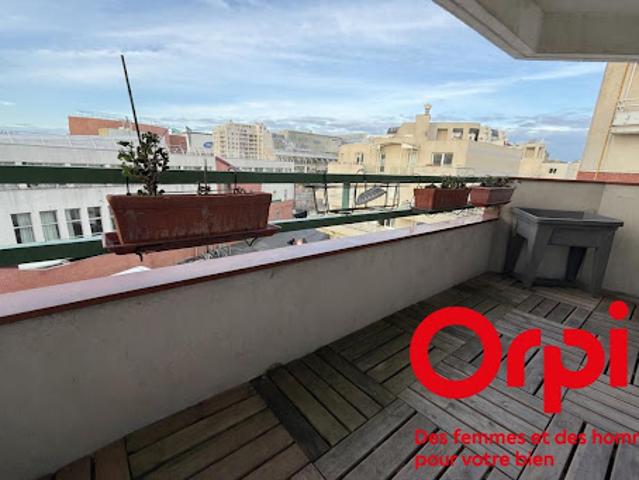 Vente Appartement 4 pièces 82.82 m2 Montigny le Bretonneux