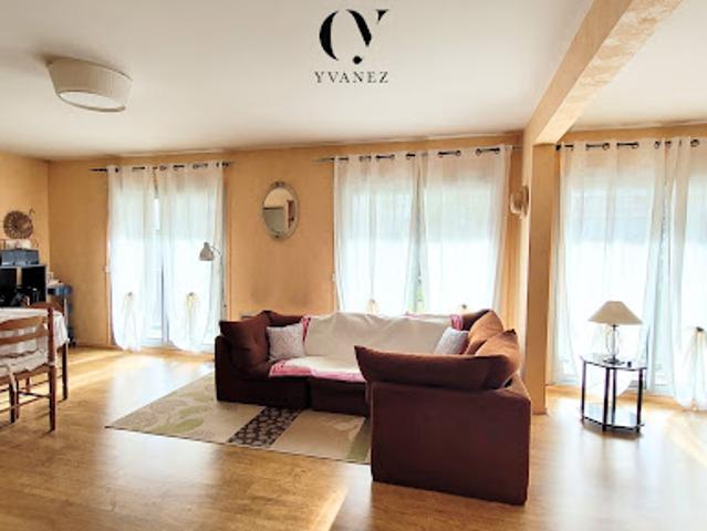 Vente Appartement 4 pièces 82 m2 Rennes