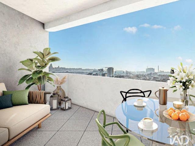Vente Appartement 4 pièces 82 m2 Saint Denis