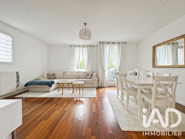 Vente Appartement 4 pièces 82 m2 Sainte genevieve des bois