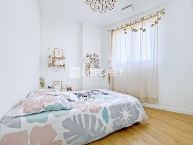 Vente Appartement 4 pièces 87.42 m2 Bourg les valence