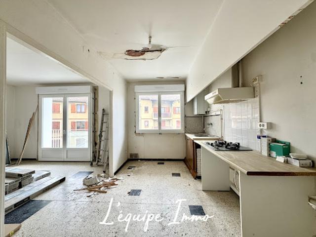 Vente Appartement 4 pièces 87.7 m2 L'Isle Jourdain