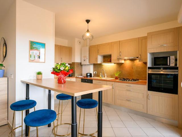 Vente Appartement 4 pièces 87.24 m2 Merignac