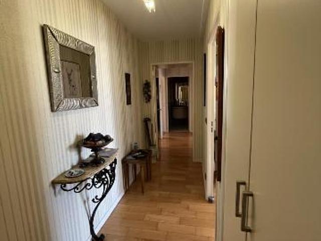 Vente Appartement 4 pièces 87.28 m2 Le chesnay