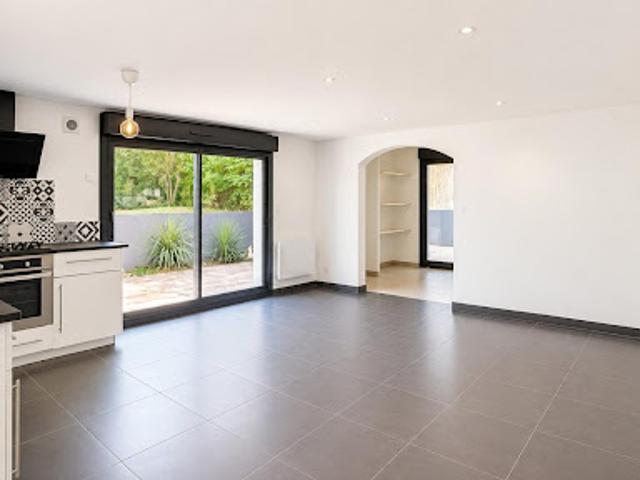 Vente Appartement 4 pièces 87 m2 Ambares et lagrave