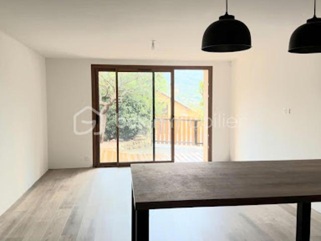 Vente Appartement 4 pièces 87 m2 Embrun