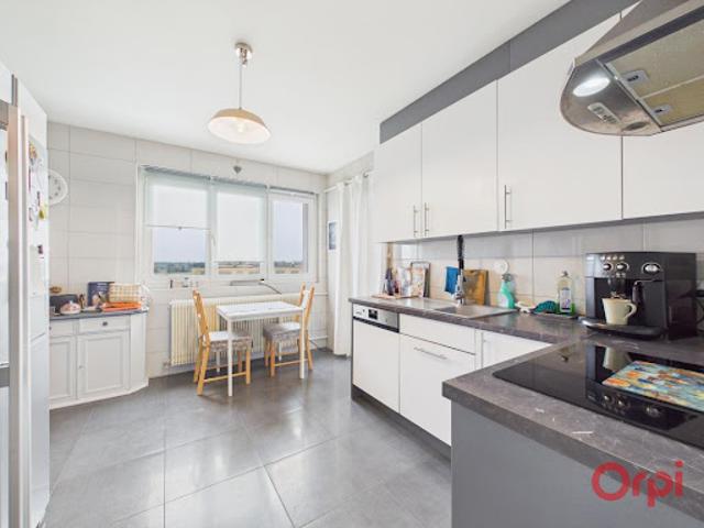 Vente Appartement 4 pièces 87 m2 Hoenheim
