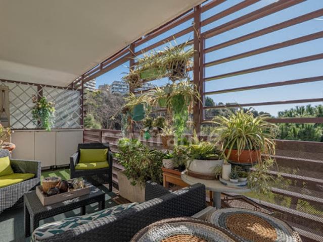 Vente Appartement 4 pièces 87 m2 Nice