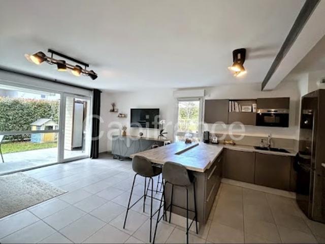 Vente Appartement 4 pièces 87 m2 Saint Martin Bellevue