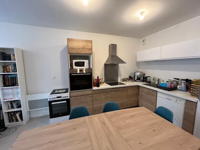 Vente Appartement 4 pièces 84.5 m2 Cadillac sur Garonne