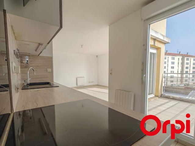 Vente Appartement 4 pièces 84.81 m2 Venissieux