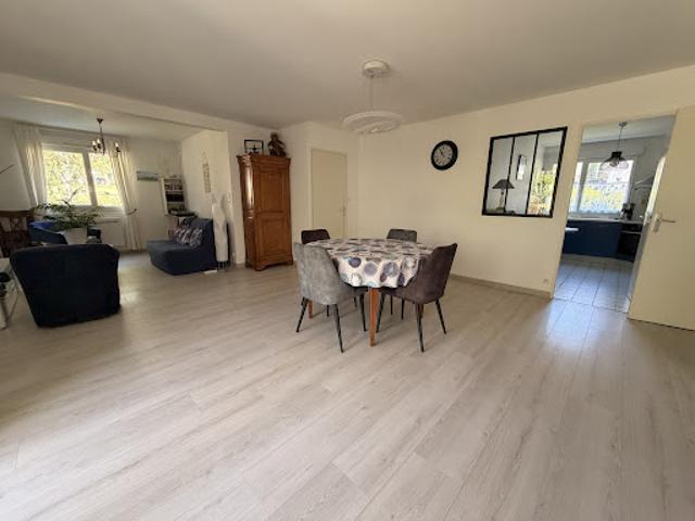 Vente Appartement 4 pièces 84.88 m2 Le Rheu