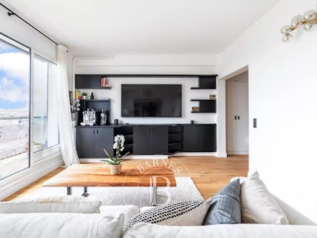 Vente Appartement 4 pièces 84.89 m2 Paris 16ème