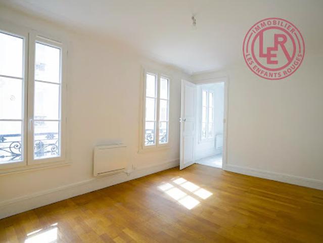 Vente Appartement 4 pièces 84.22 m2 Paris 3ème