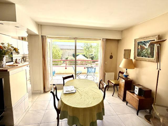 Vente Appartement 4 pièces 83.59 m2 Vannes