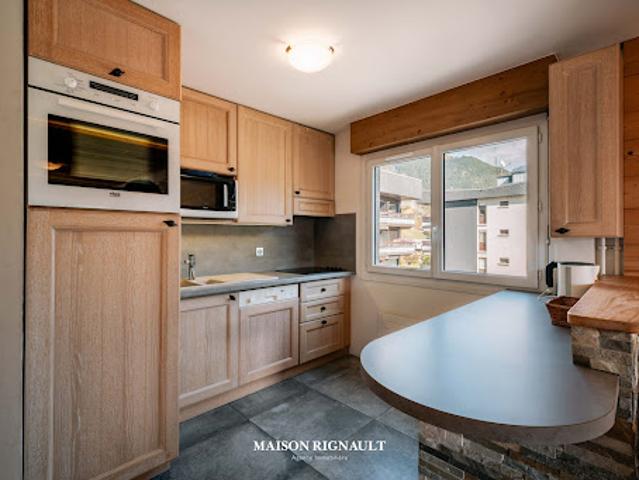 Vente Appartement 4 pièces 84 m2 Bourg Saint Maurice