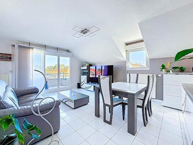 Vente Appartement 4 pièces 84 m2 Gex