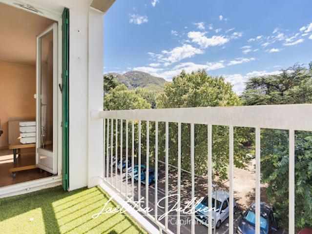 Vente Appartement 4 pièces 84 m2 Marseille 10ème