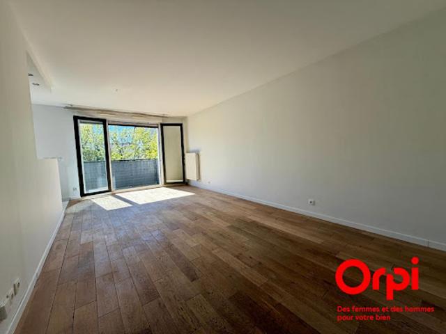 Vente Appartement 4 pièces 84 m2 Montigny le Bretonneux