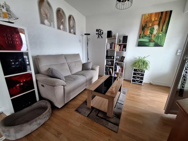 Vente Appartement 4 pièces 84 m2 Montluçon