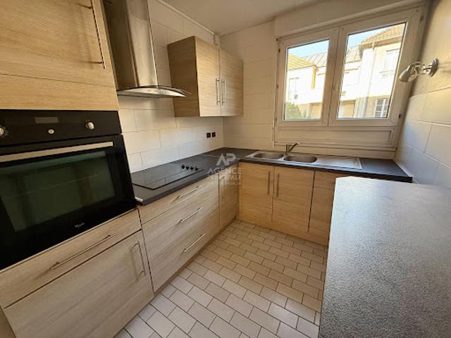 Vente Appartement 4 pièces 84 m2 Poissy
