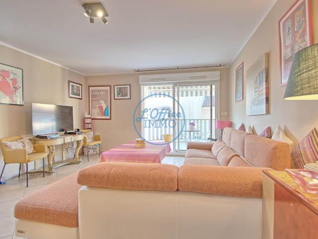 Vente Appartement 4 pièces 85.44 m2 Carqueiranne