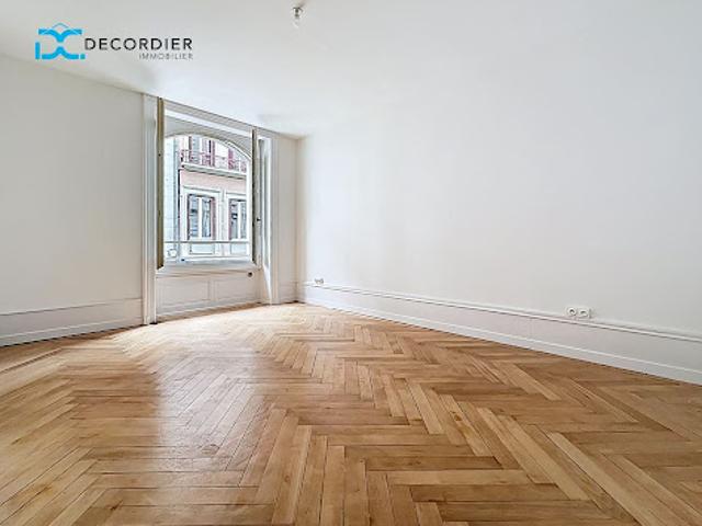 Vente Appartement 4 pièces 85.79 m2 Evian les Bains