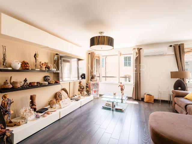Vente Appartement 4 pièces 85.7 m2 Marseille 7ème