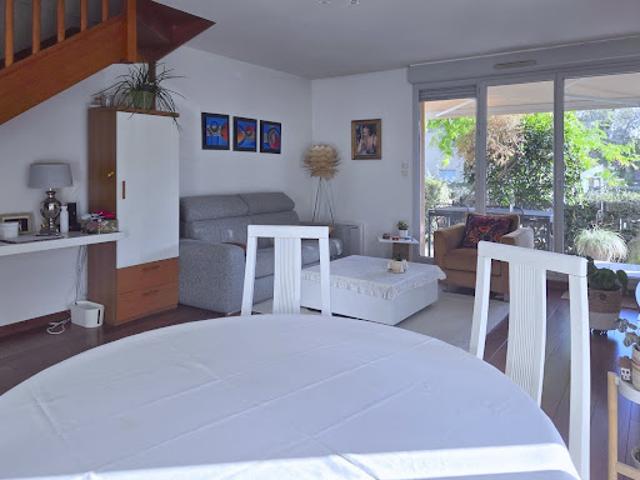 Vente Appartement 4 pièces 85 m2 L'Isle Jourdain