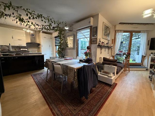 Vente Appartement 4 pièces 85 m2 Paris 19ème