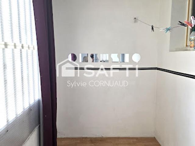 Vente Appartement 4 pièces 85 m2 Saintes