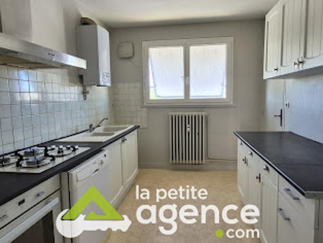 Vente Appartement 4 pièces 86.61 m2 Montluçon