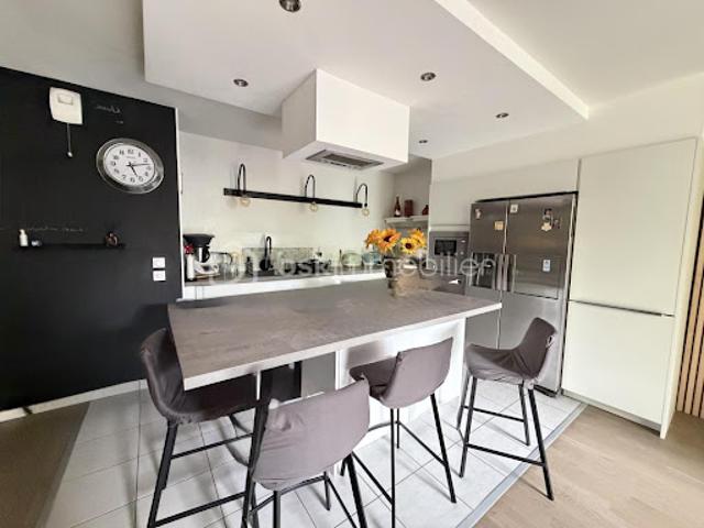 Vente Appartement 4 pièces 86.83 m2 Francheville