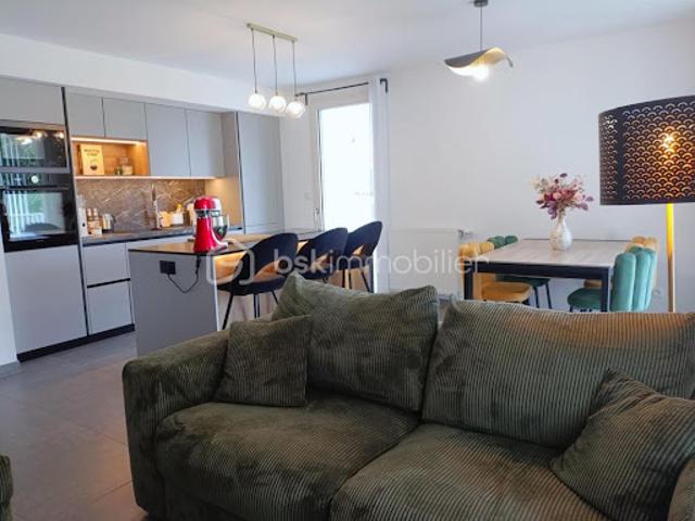 Vente Appartement 4 pièces 86.84 m2 Voiron
