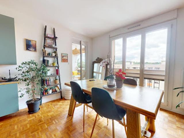 Vente Appartement 4 pièces 86 m2 Francheville