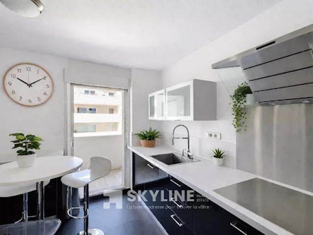 Vente Appartement 4 pièces 86 m2 Marseille 6ème