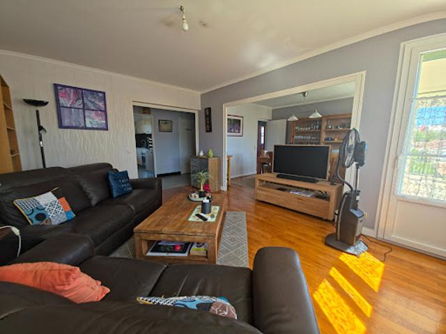 Vente Appartement 4 pièces 88 m2 Bourgoin Jallieu