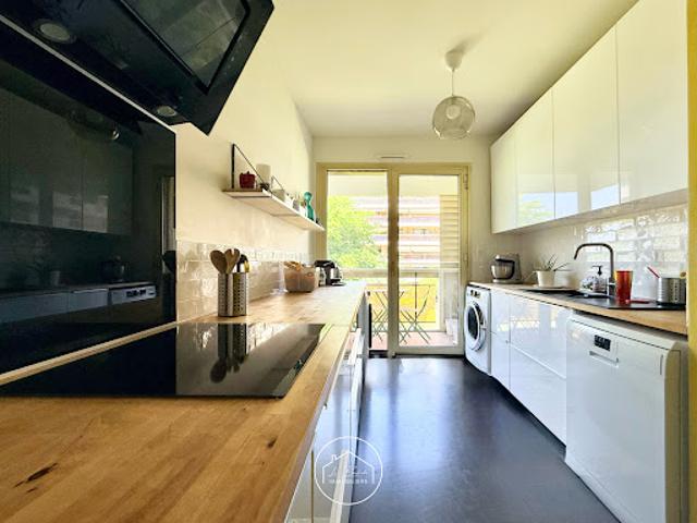 Vente Appartement 4 pièces 88 m2 Marseille 9ème