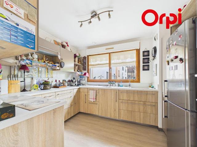 Vente Appartement 4 pièces 89 m2 Bernay