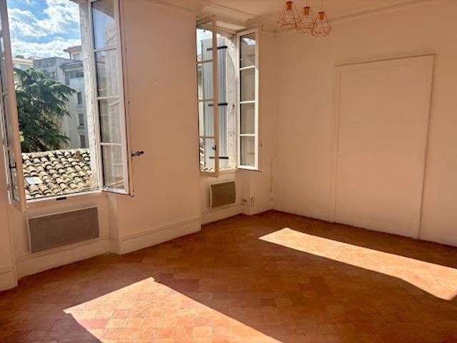 Vente Appartement 4 pièces 89.6 m2 Avignon